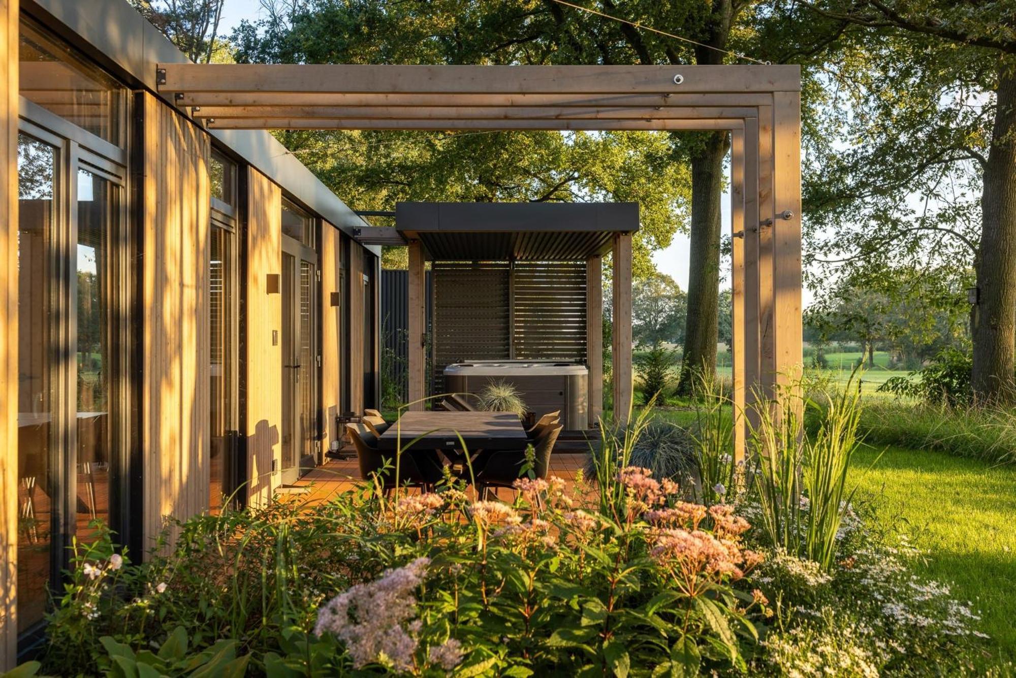 Zicht Op Twente - Spa Lodges Markelo Zewnętrze zdjęcie